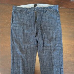 listing-status-banner